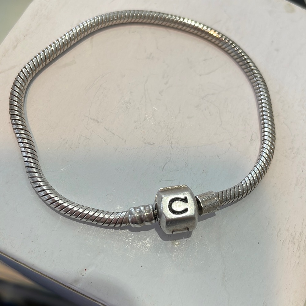 Chamilia 6.5” starter barrel clasp silver bracelet